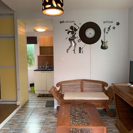 Oyo 75402 Villa Rayonghouse Ban Nong Sai Yong ภายนอก รูปภาพ
