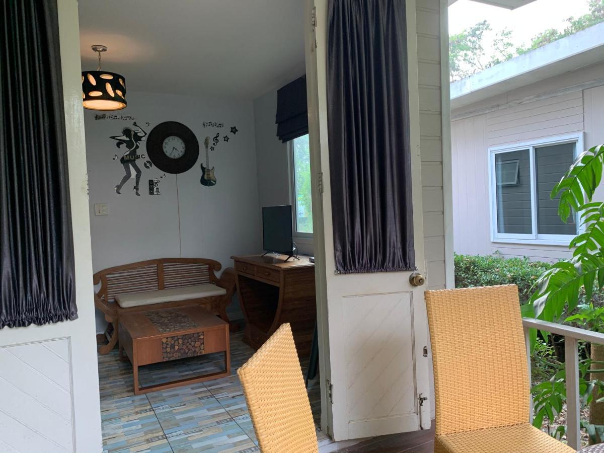 Oyo 75402 Villa Rayonghouse Ban Nong Sai Yong ภายนอก รูปภาพ
