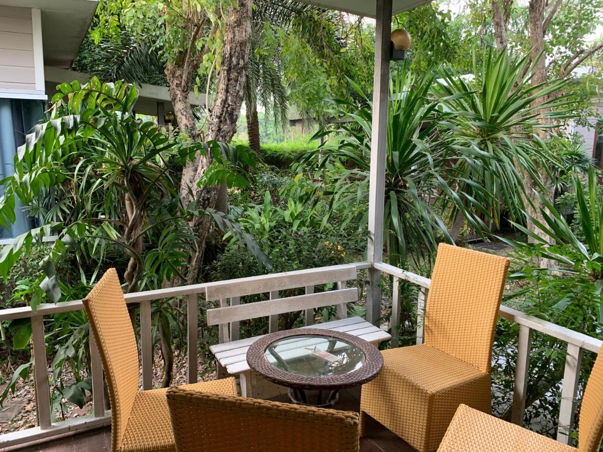 Oyo 75402 Villa Rayonghouse Ban Nong Sai Yong ภายนอก รูปภาพ