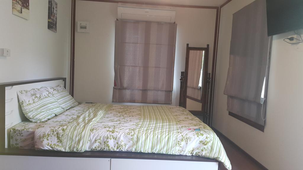 Oyo 75402 Villa Rayonghouse Ban Nong Sai Yong ภายนอก รูปภาพ
